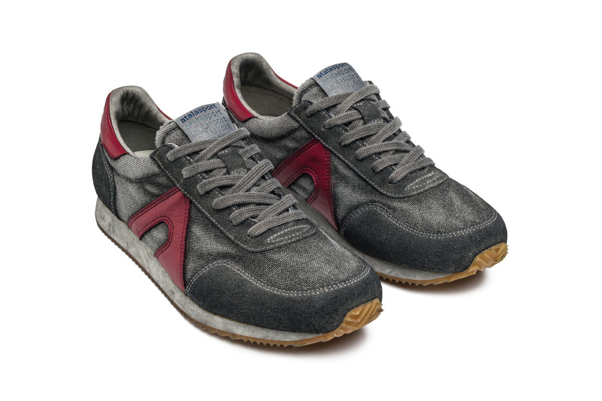 Super Canvas Dirty - Dark White / Cherry